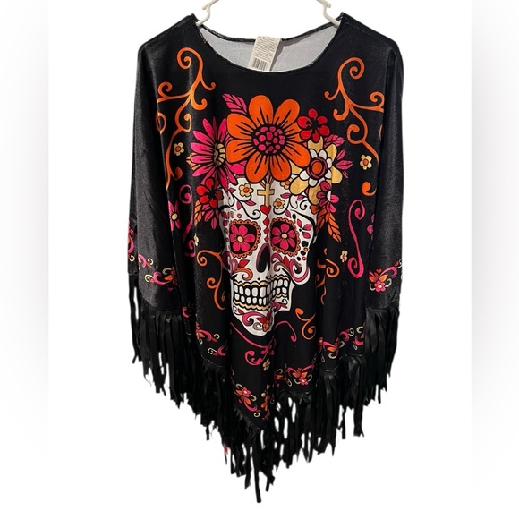 Accessories - Women’s Skull Fringe Poncho – One Size Fits XS–XL – Day of the Dead / Halloween
